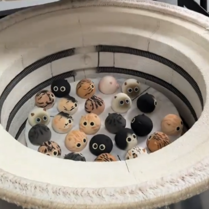 Handmade Jingdezhen Ceramic Cat Figurine